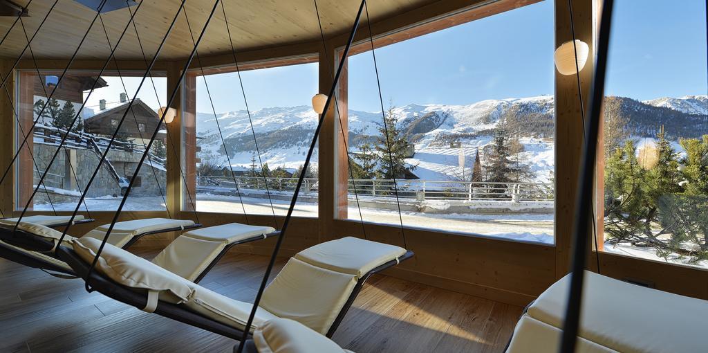 Hotel Baita Montana Livigno Bagian luar foto